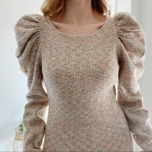 Gorgeous puff shoulder sweater - size S NWOT